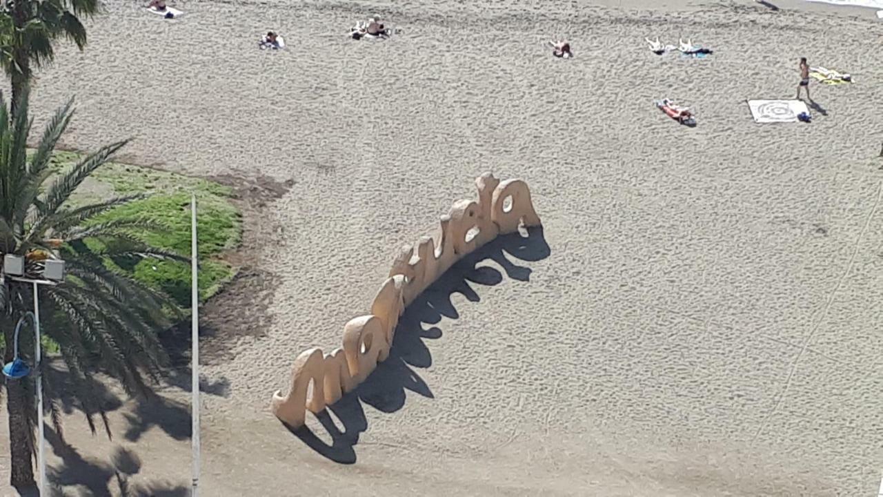 Primera Linea De Playa 4 Málaga Dış mekan fotoğraf